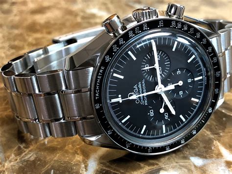 omega speedmaster moon watch.